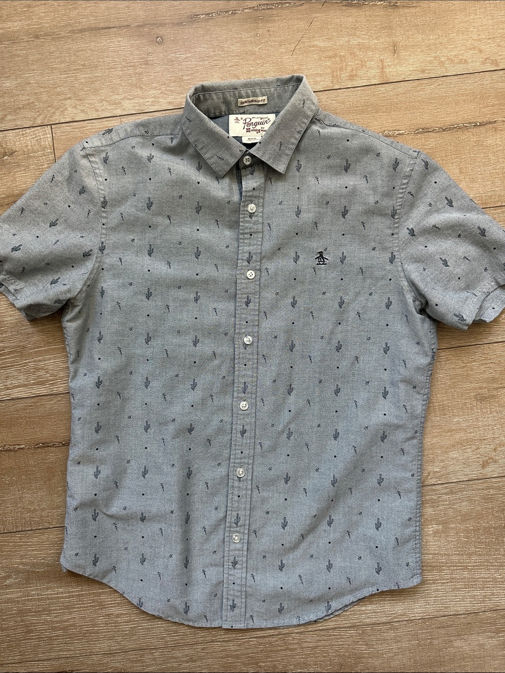 Original Penguin Light Gray Short-Sleeve Button-Down Shirt with Cactus Print